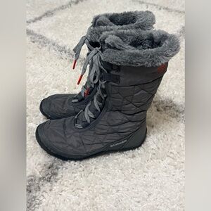 Columbia Gray Quilted Lace-Up Winter Boots with Fleece Collar & Neck